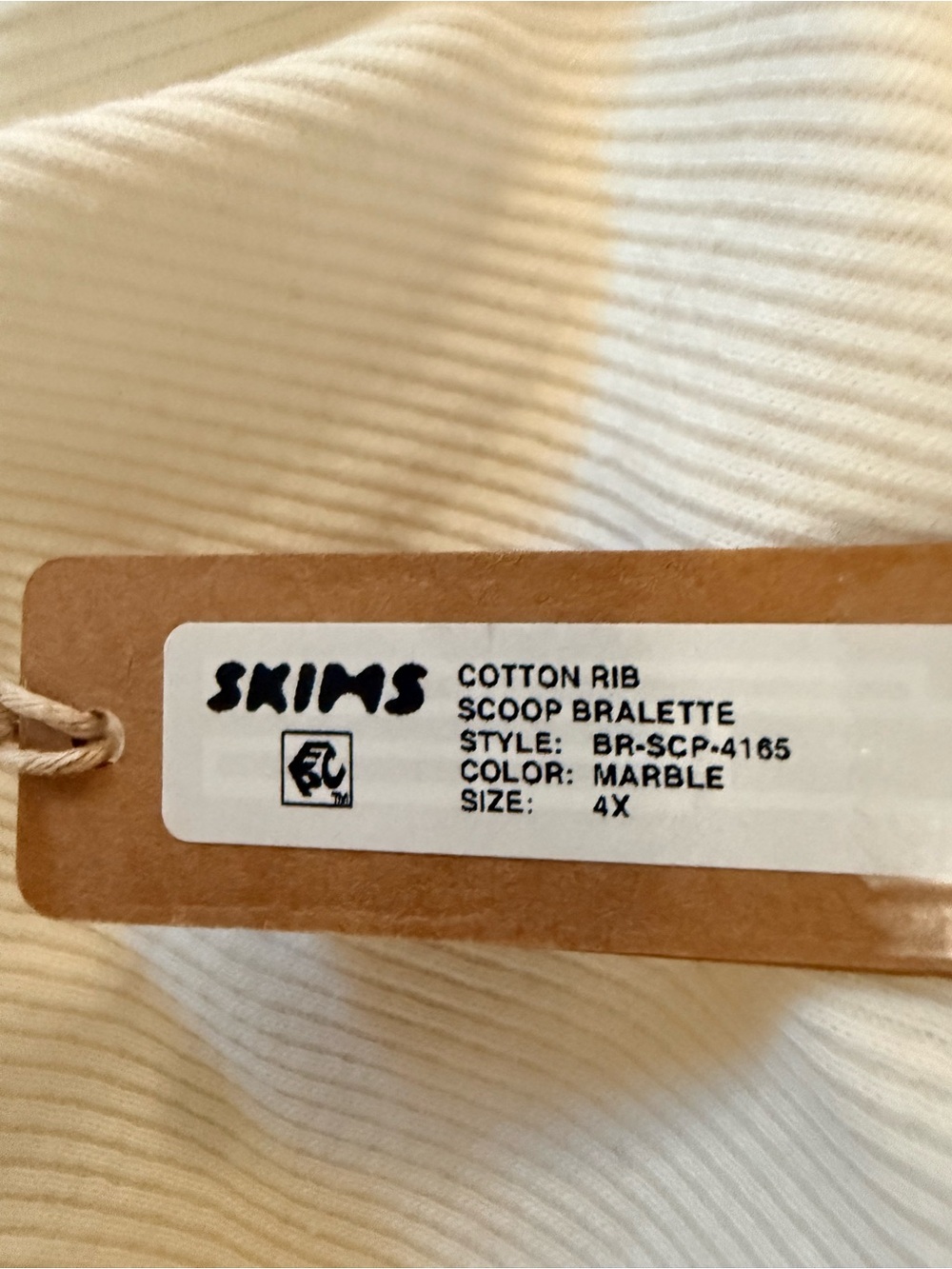 Skims Intimates Bundle (2) bralettes 4x, thong 2x, grey brief 3x - Picture 5 of 5
